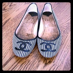 Chanel Ballet Flats - Authentic size 38.